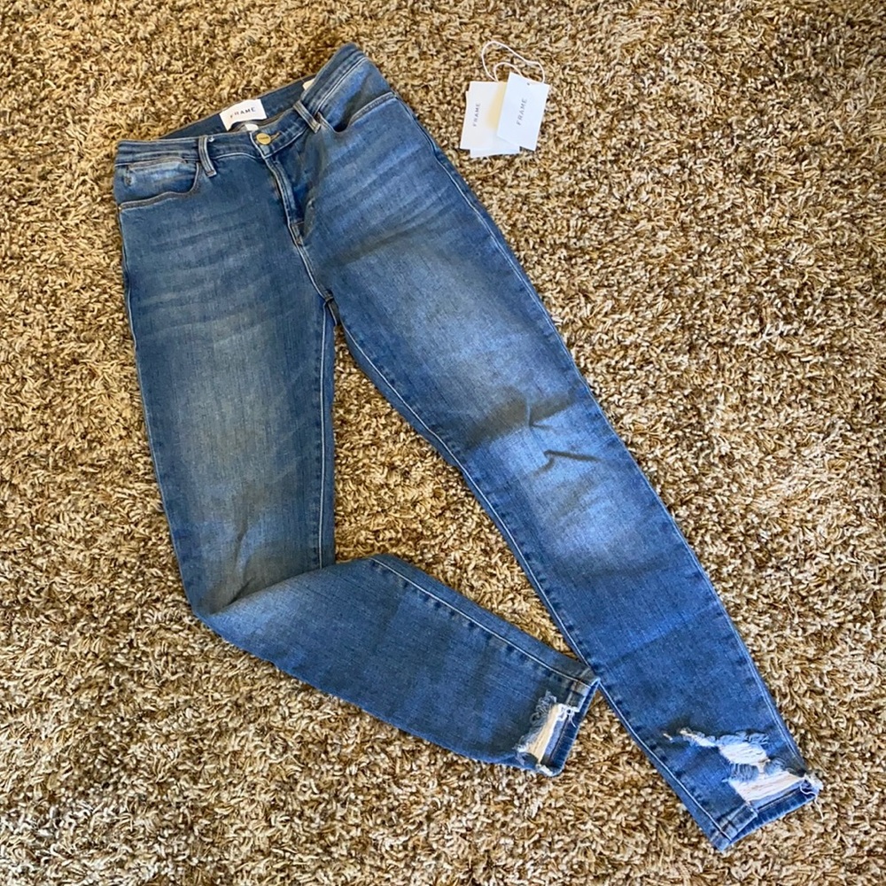 Frame Le High Skinny Jeans